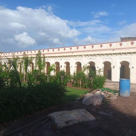 בונדי The Naya Bagh A Heritage Resort מראה חיצוני תמונה